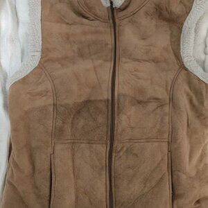 Alpine Design Women's Brown and Tan Vest
